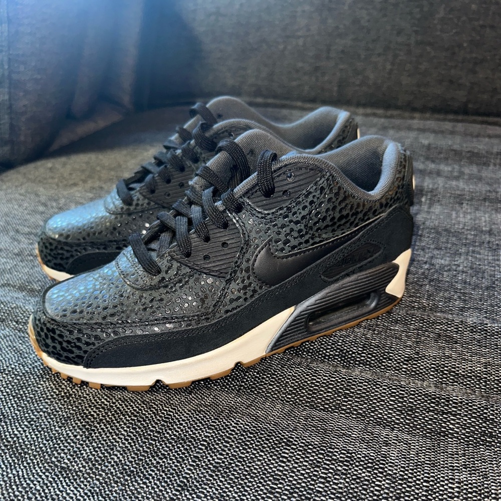 Nike Air Max 90 Premium size 6.5